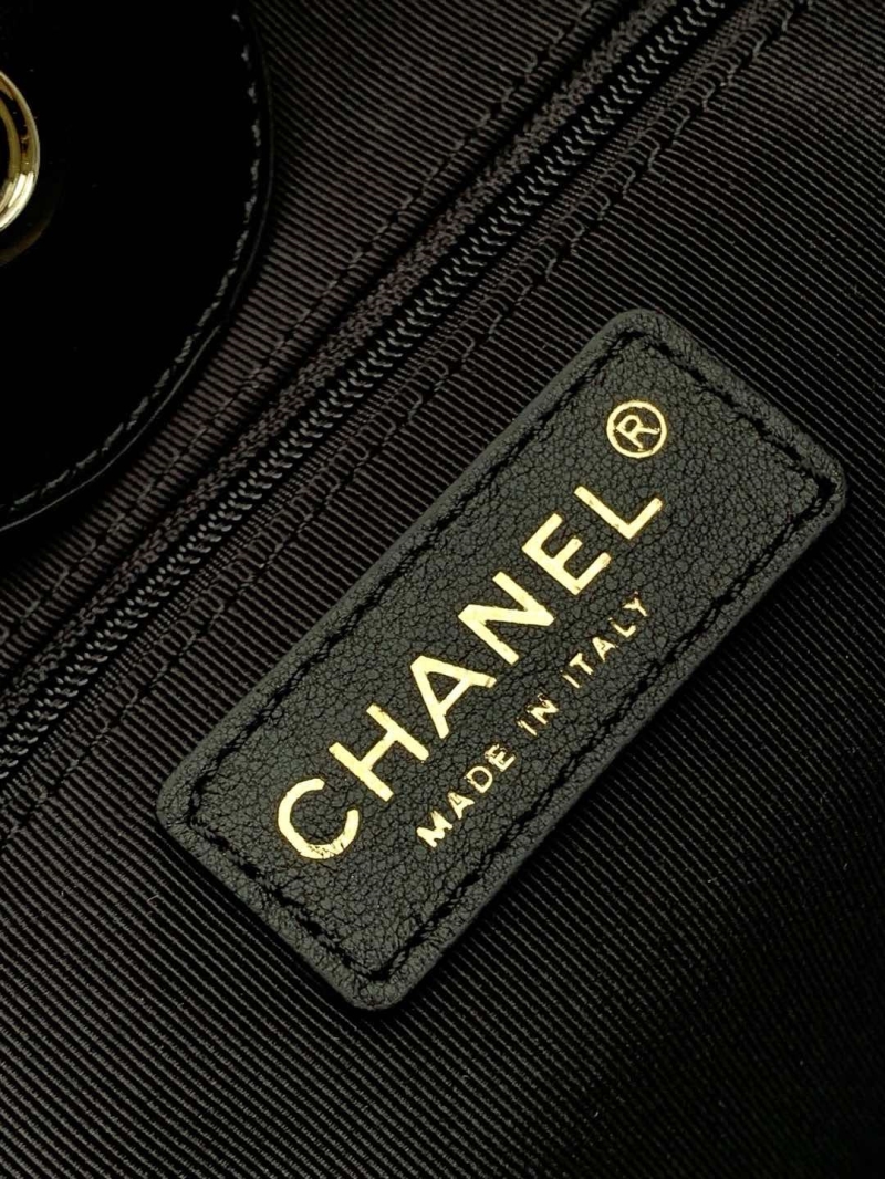 Ch**el shopping bags